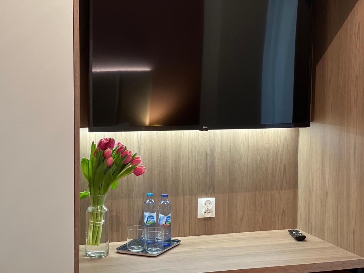 Party Avangarde Apartments City Center ウェバ エクステリア 写真