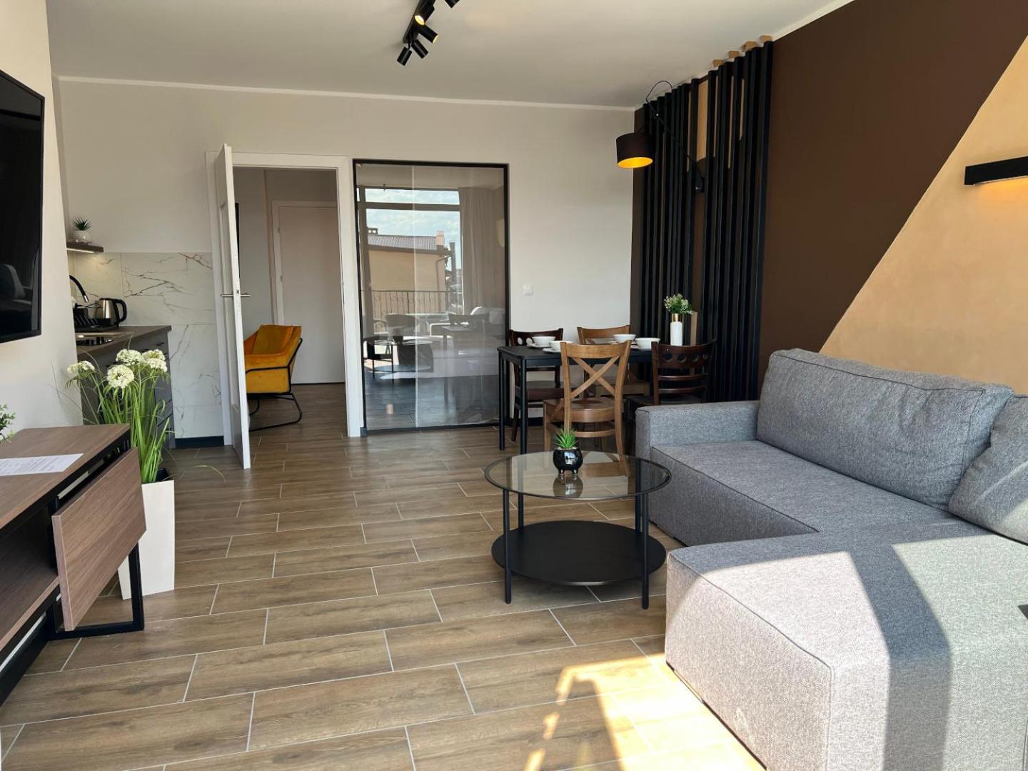 Party Avangarde Apartments City Center ウェバ エクステリア 写真